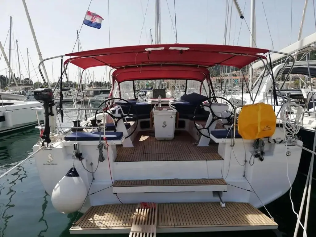 2019 Beneteau oceanis 51.1