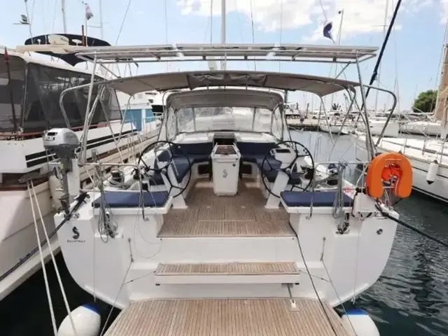 Beneteau Oceanis 51.1