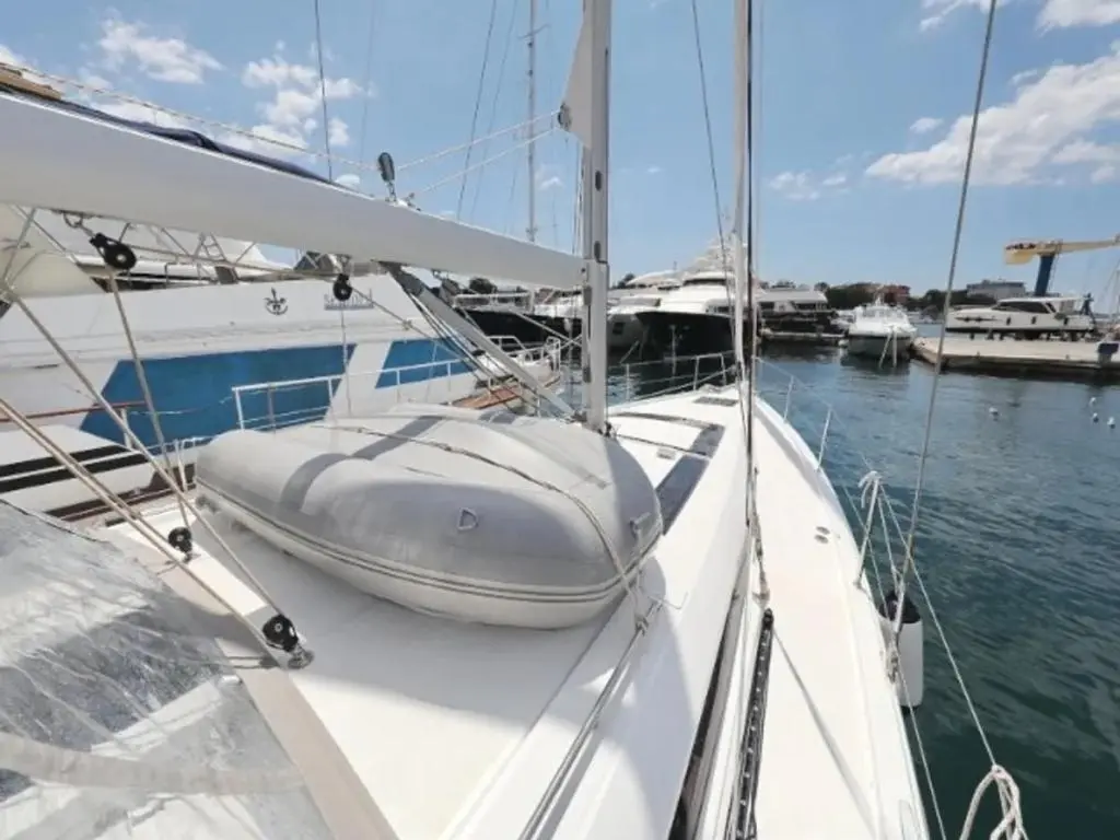 2019 Beneteau oceanis 51.1