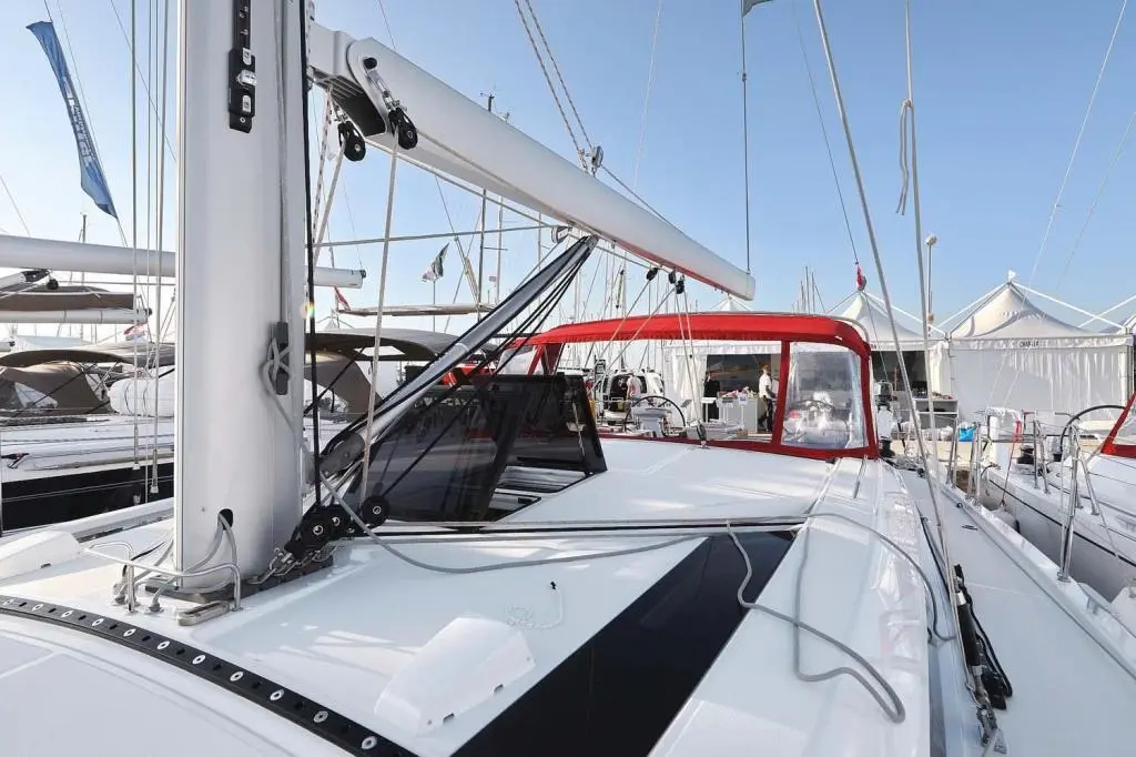 2019 Beneteau oceanis 51.1