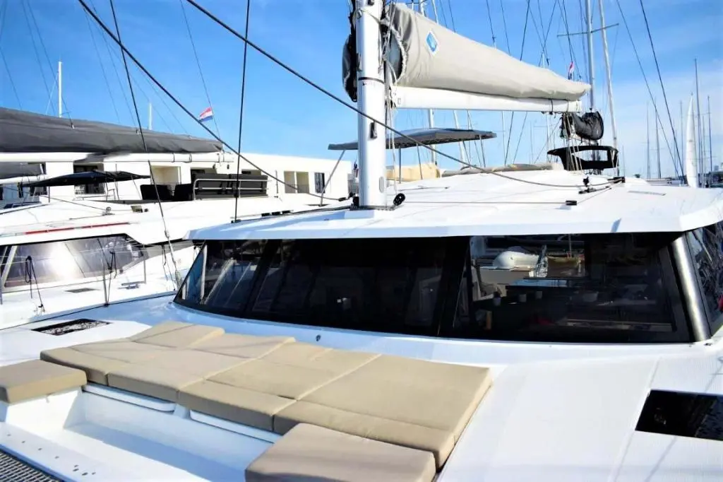 2019 Fountaine Pajot astrea 42