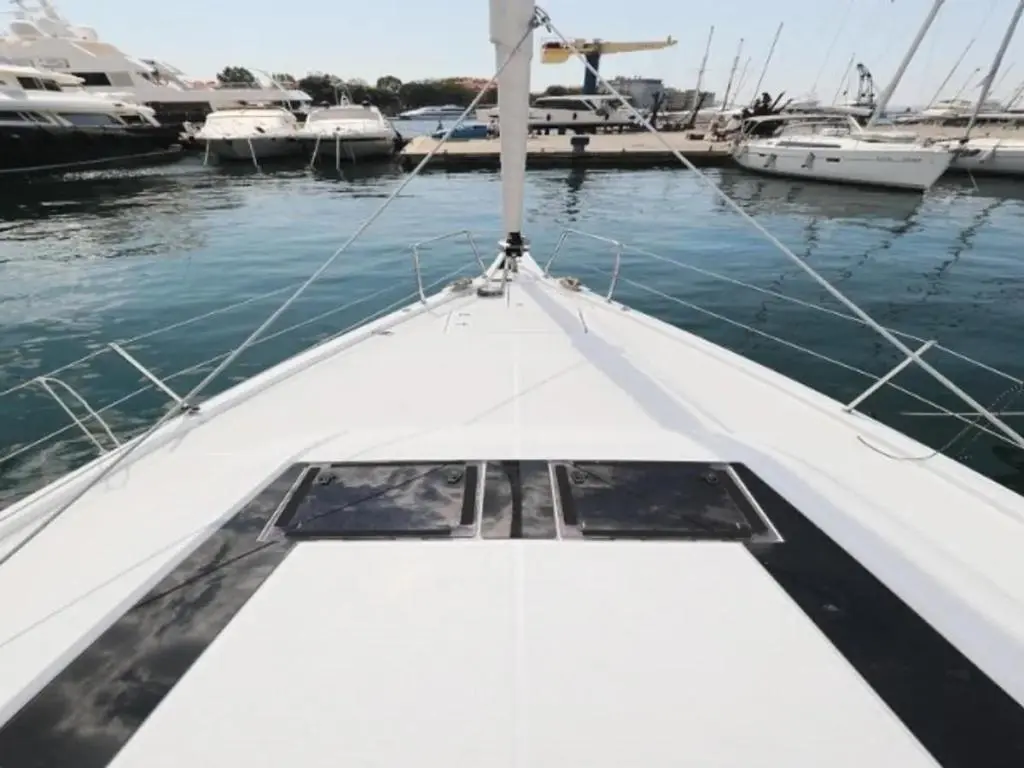 2019 Beneteau oceanis 461