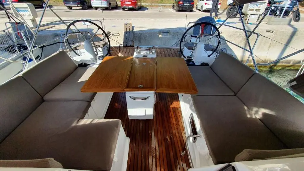 2019 Jeanneau sun odyssey 440