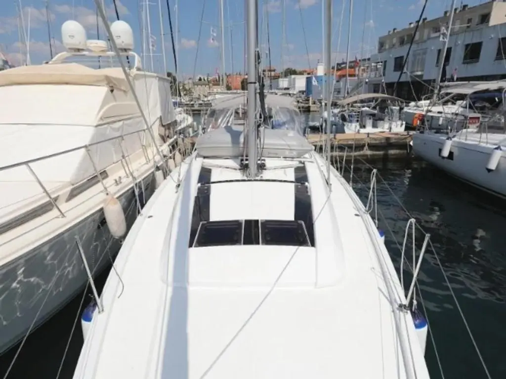 2019 Beneteau oceanis 461