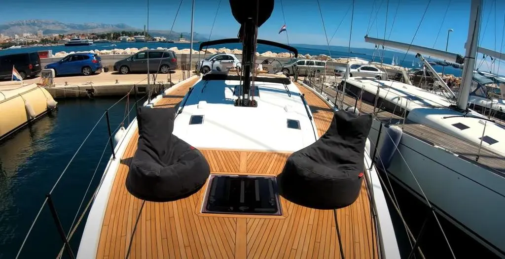 2020 Beneteau first 53