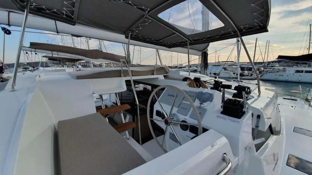 2019 Fountaine Pajot astrea 42