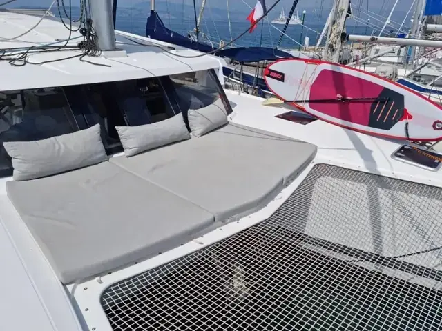 Fountaine Pajot Lucia 40