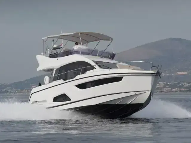 Sealine F430