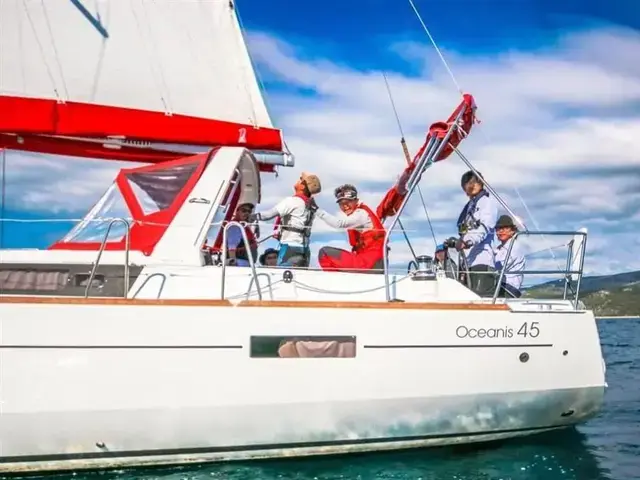 Beneteau Oceanis 45