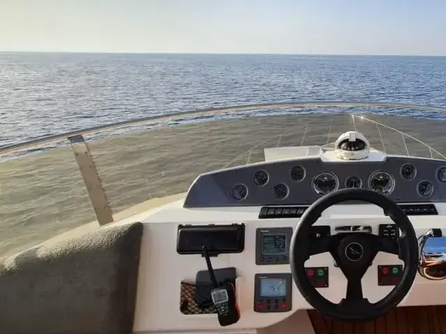 Sealine T50