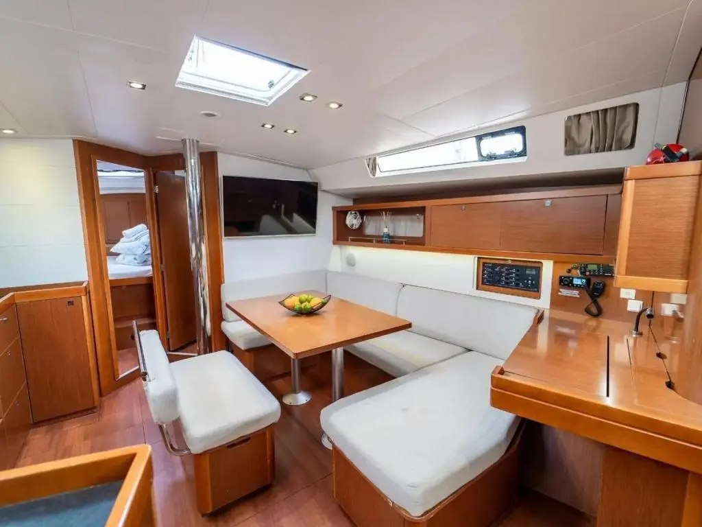 2014 Beneteau oceanis 45