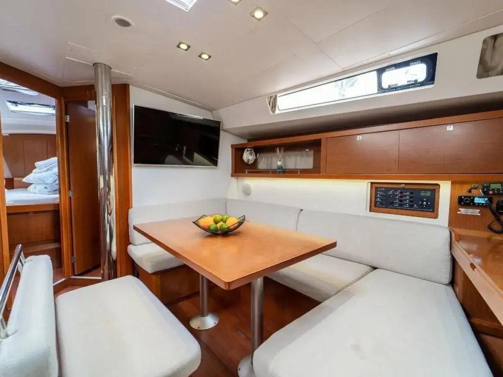 2014 Beneteau oceanis 45