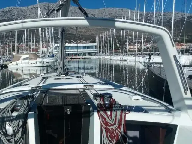 Beneteau Oceanis 48