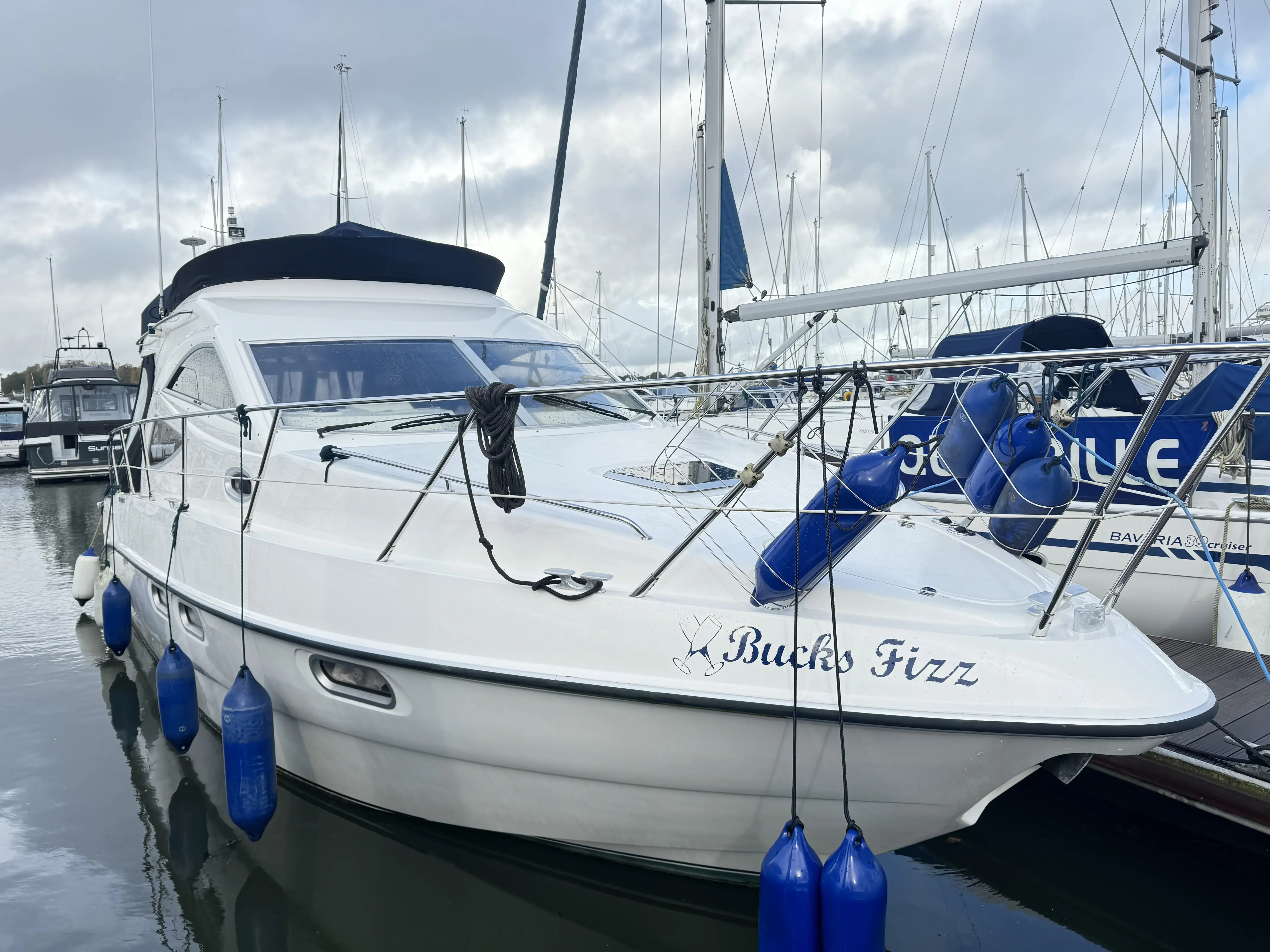 2004 Sealine f34