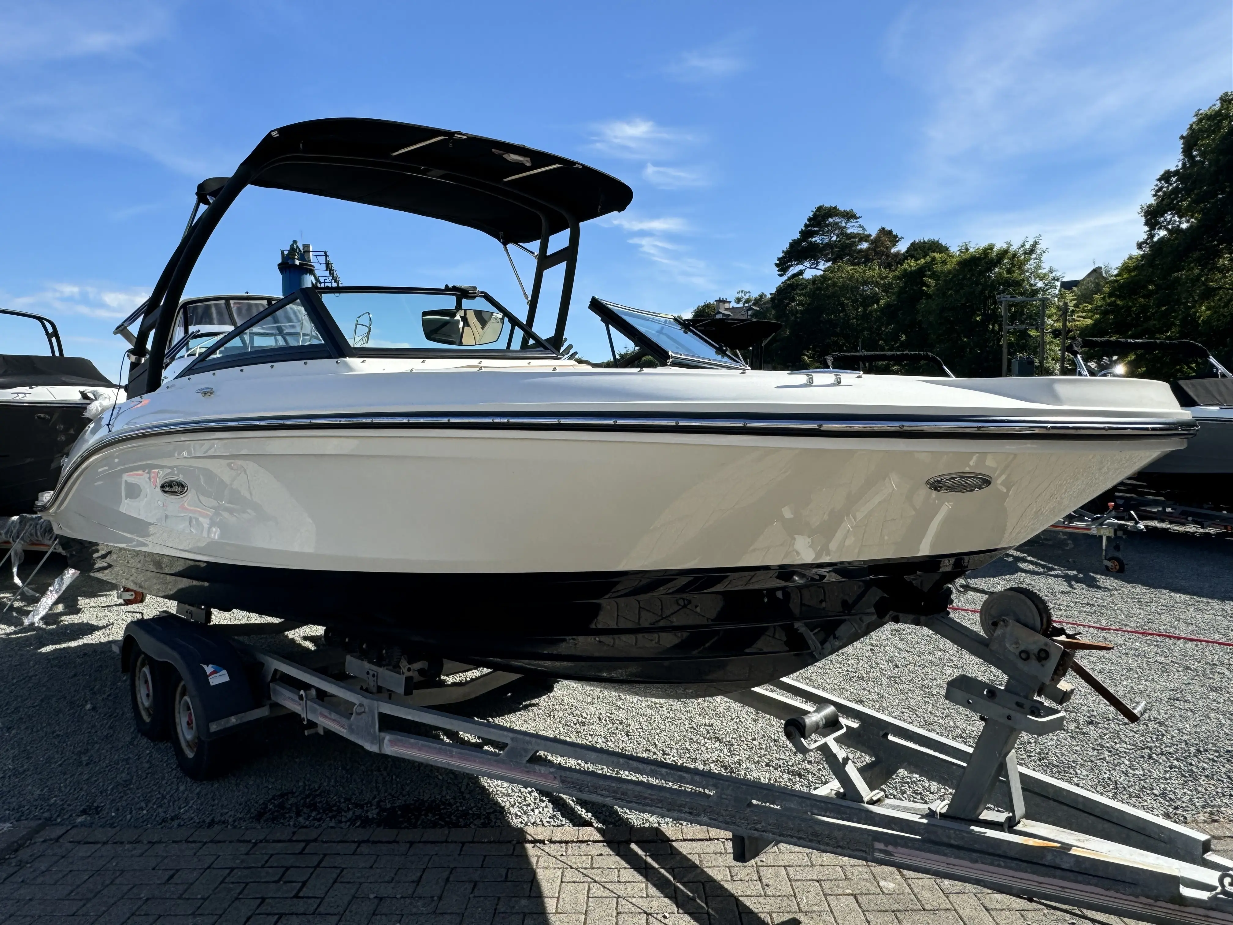 2021 Sea Ray 210 spx ob