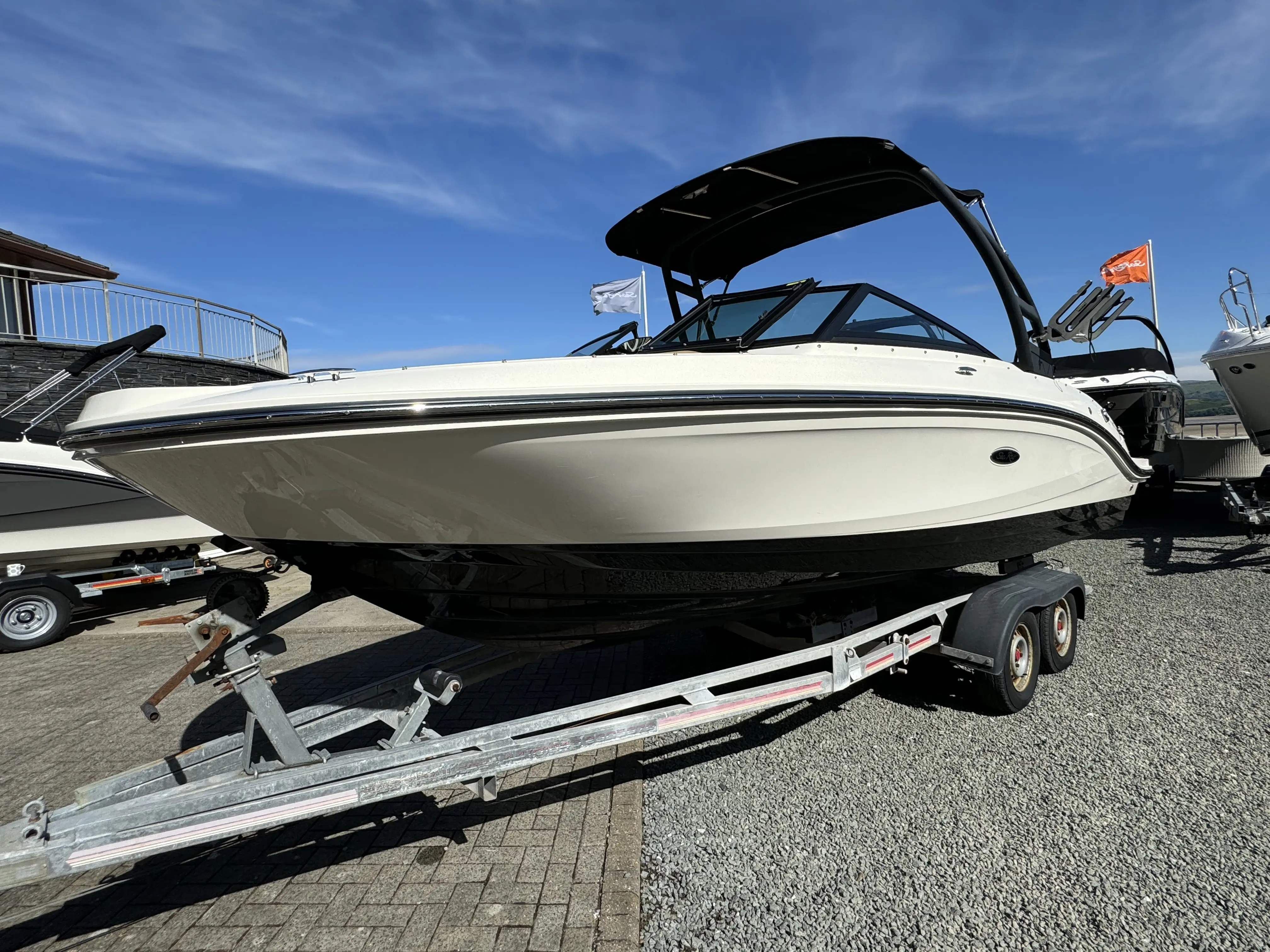 2021 Sea Ray 210 spx ob