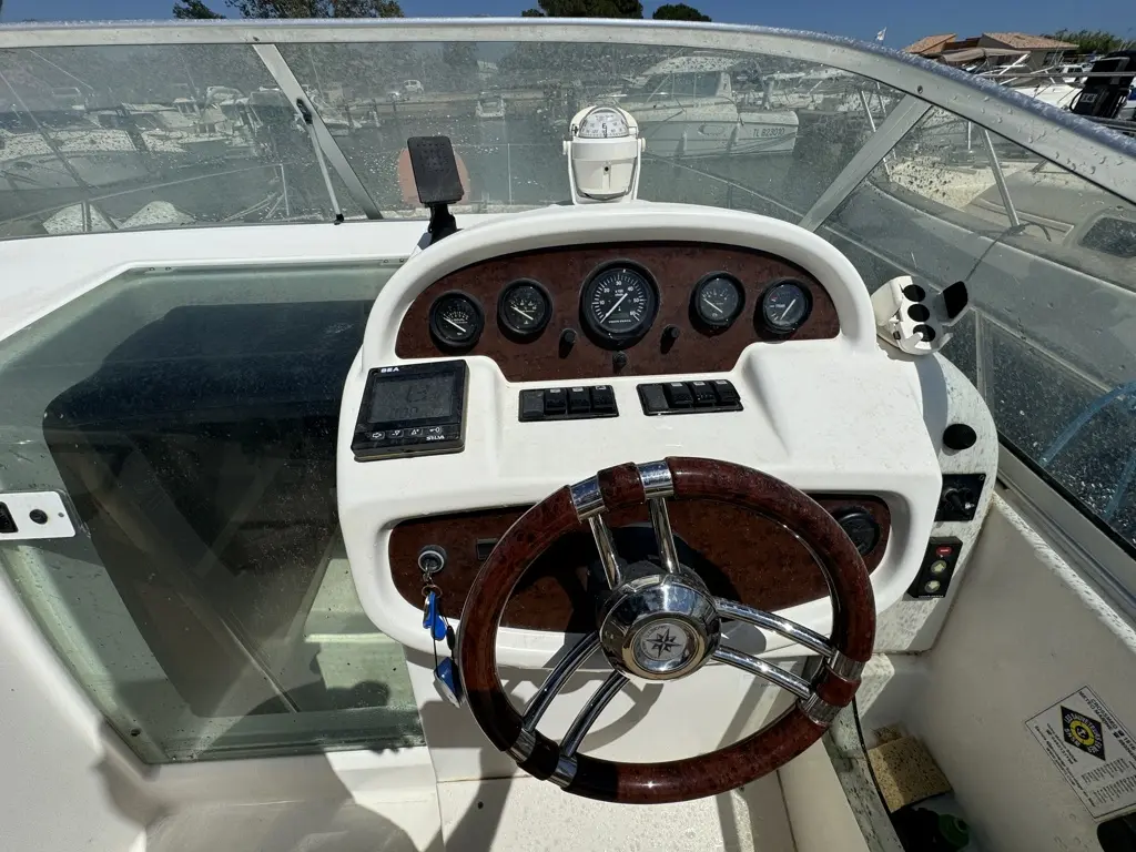 2003 Jeanneau leader 805