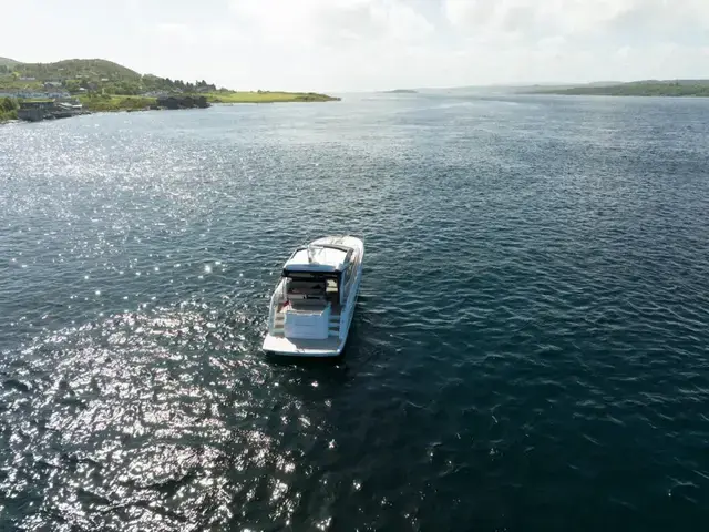 Sunseeker Predator 50