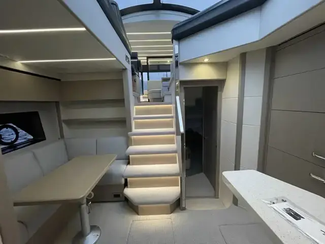 Sunseeker Predator 50