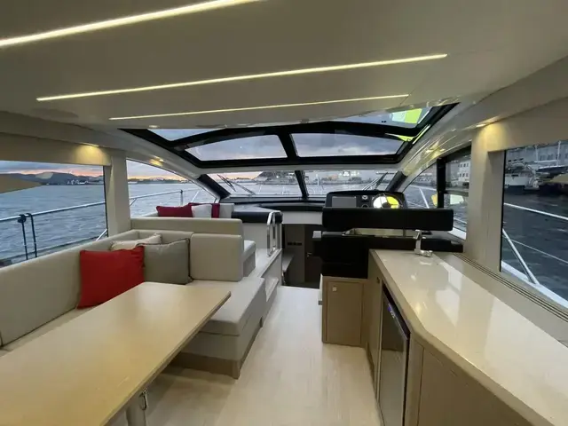 Sunseeker Predator 50