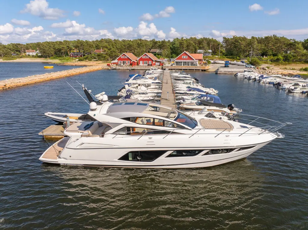 2016 Sunseeker predator 57