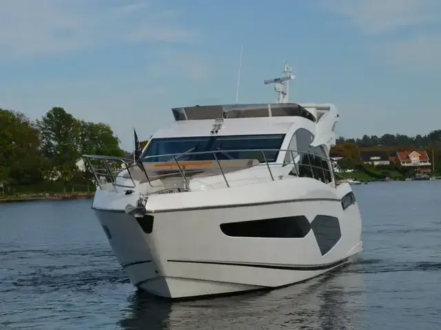 Sunseeker Manhattan 55