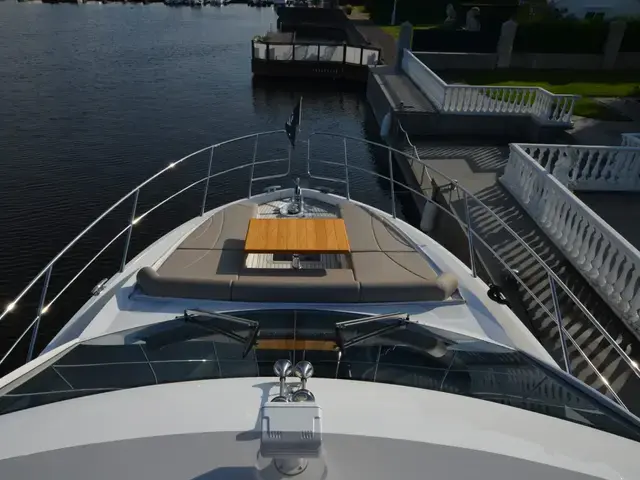 Sunseeker Manhattan 55