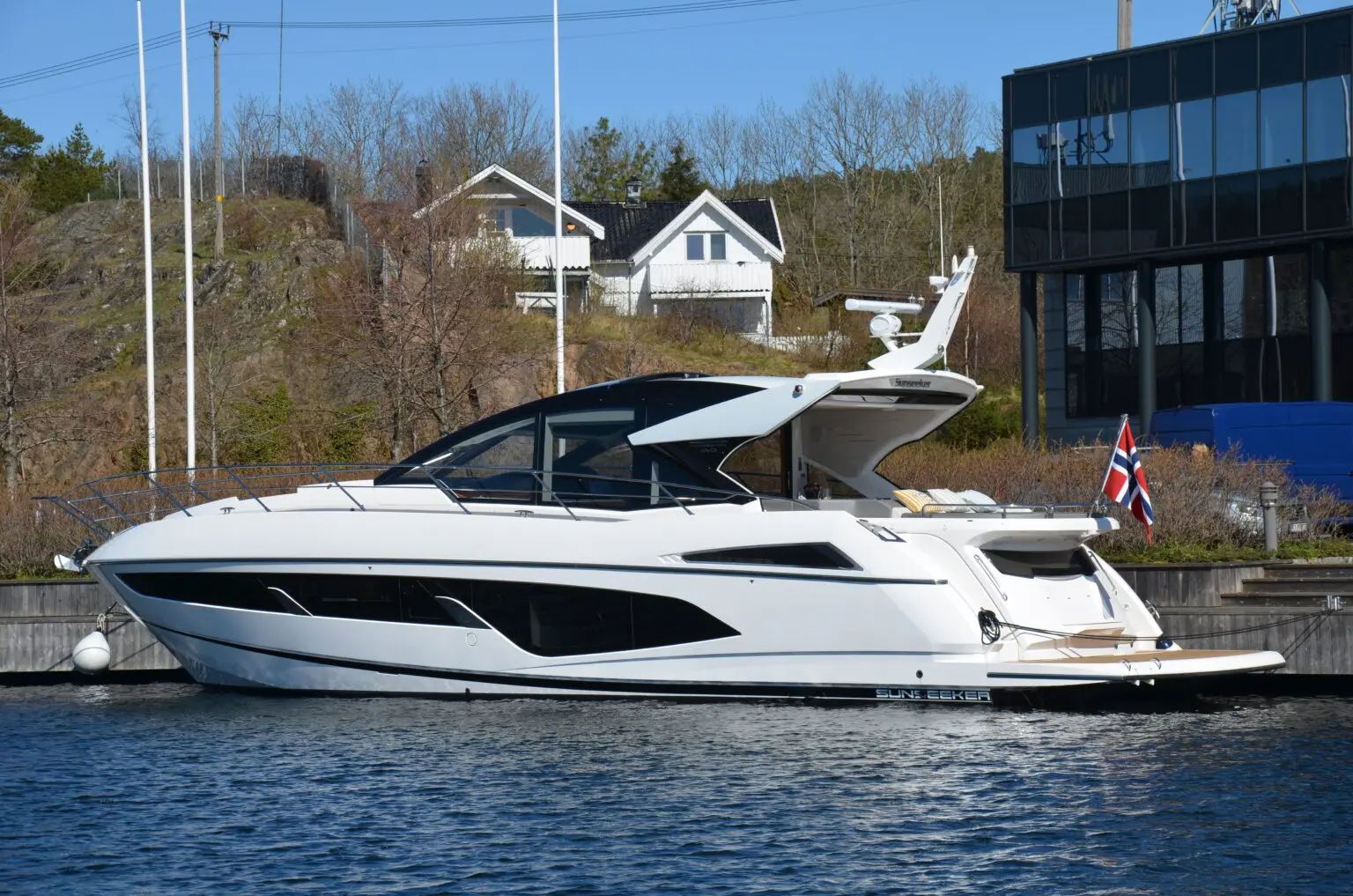 2020 Sunseeker predator 60 evo