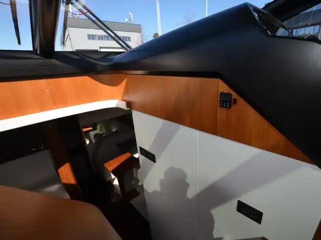 Sunseeker Predator 60 Evo