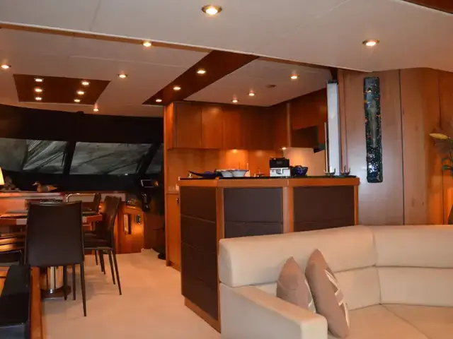 Sunseeker Manhattan 70