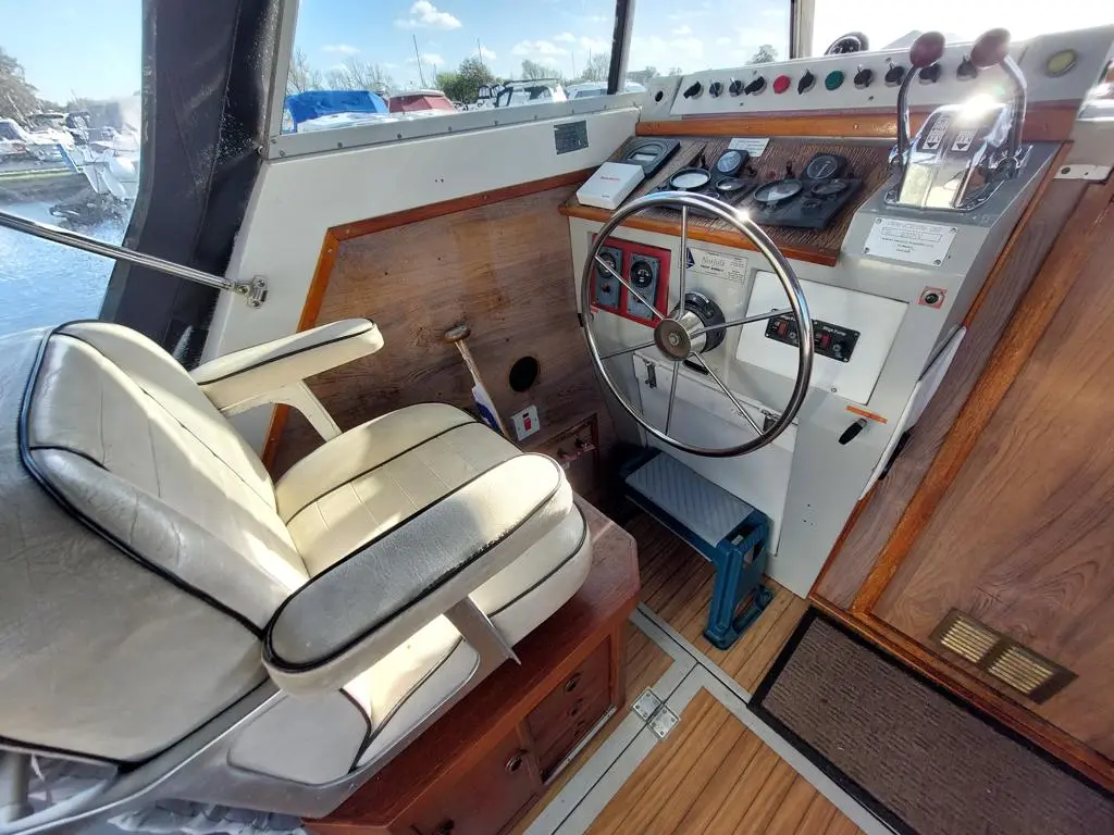 1977 Princess 32