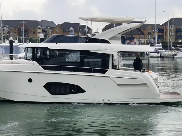 Absolute Navetta 48