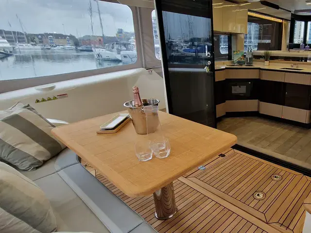 Absolute Navetta 48