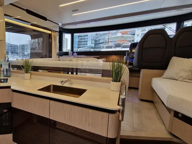 Absolute Navetta 48