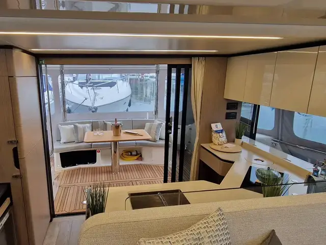 Absolute Navetta 48