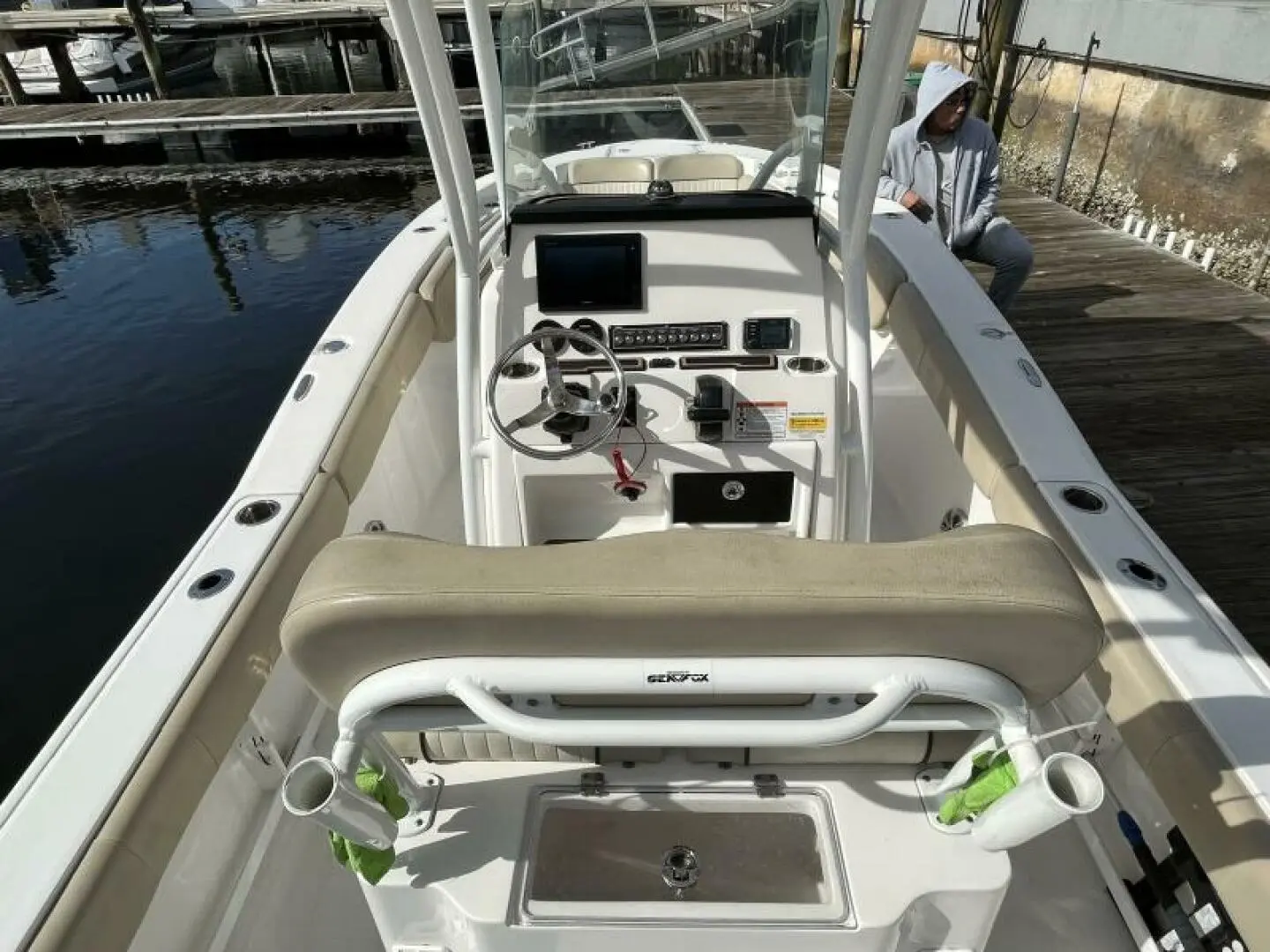 2019 Sea Fox 248 commander