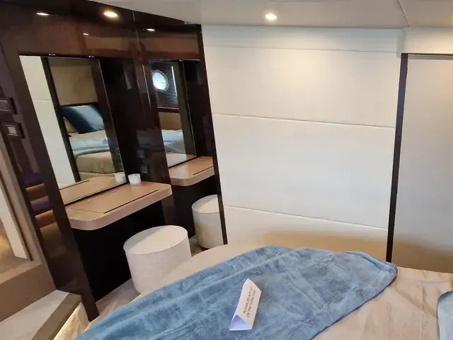 Absolute Navetta 48