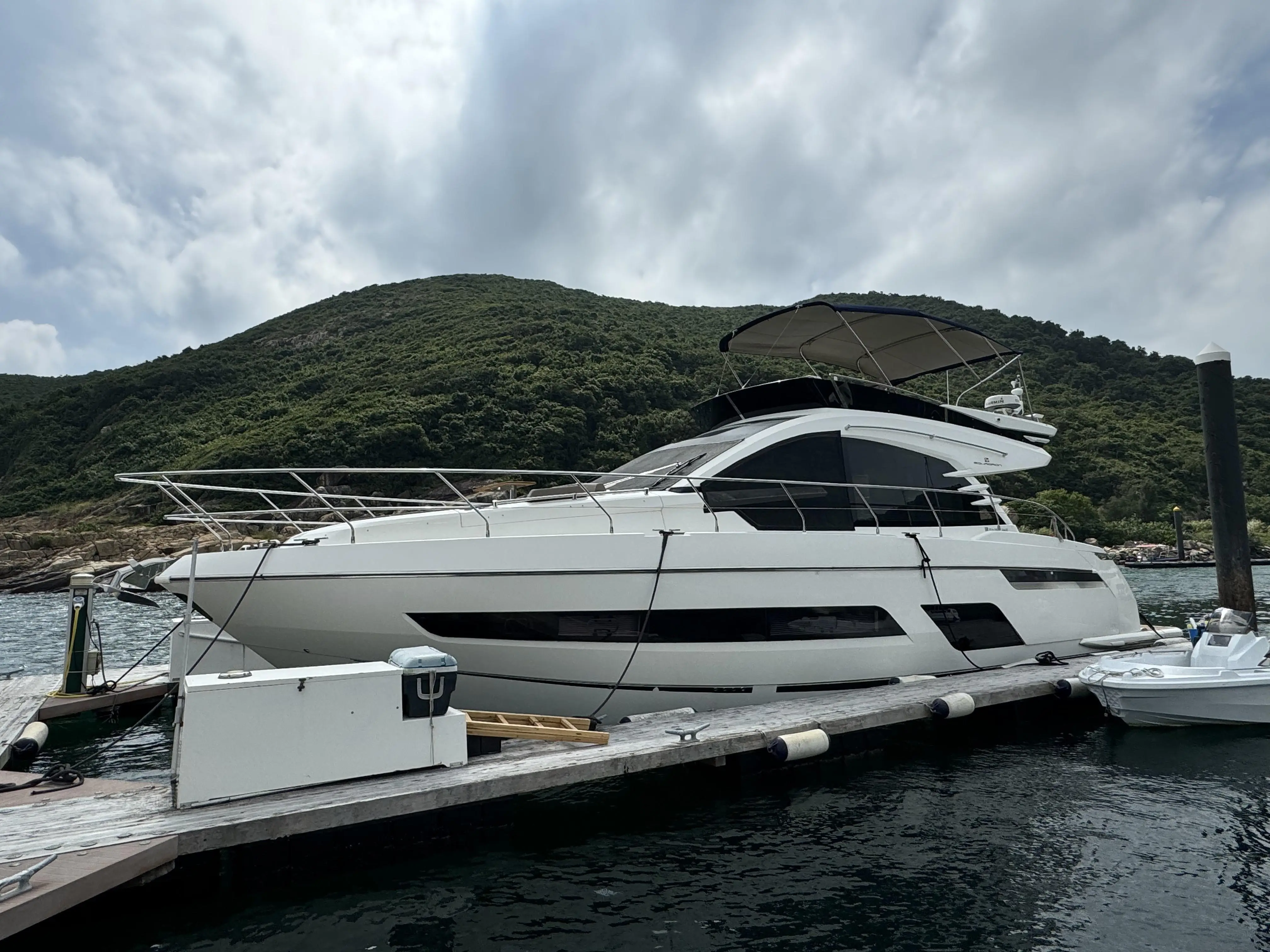 2018 Fairline squadron 53