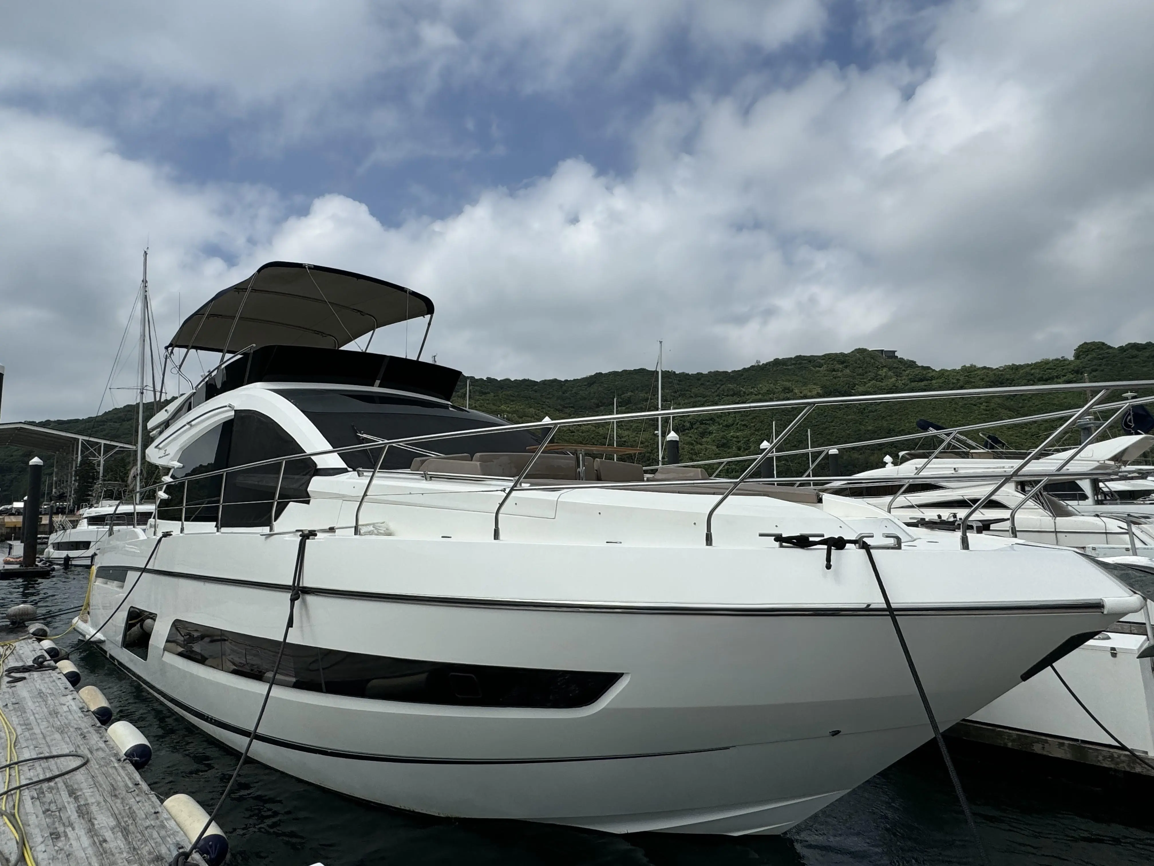 2018 Fairline squadron 53