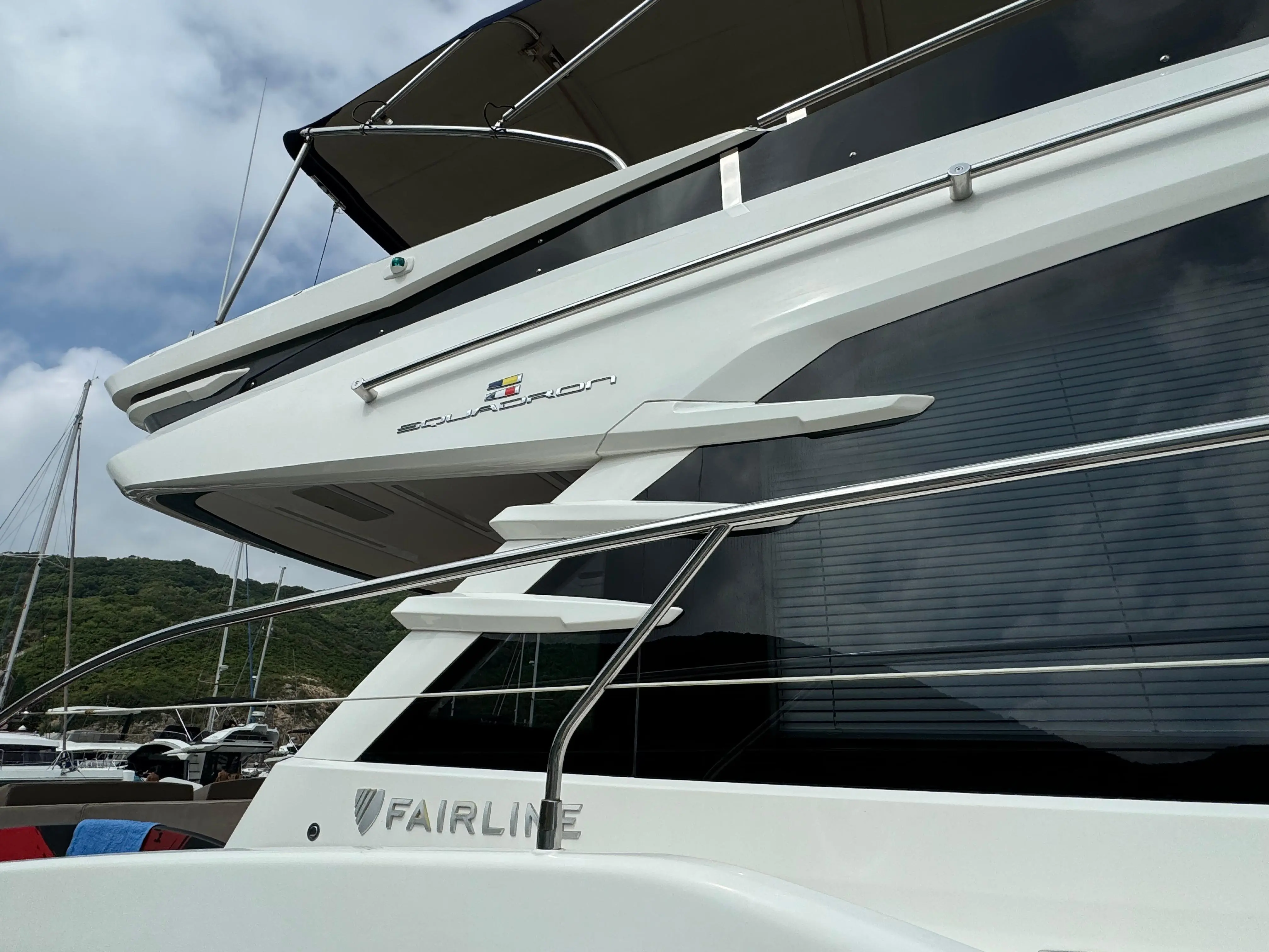 2018 Fairline squadron 53