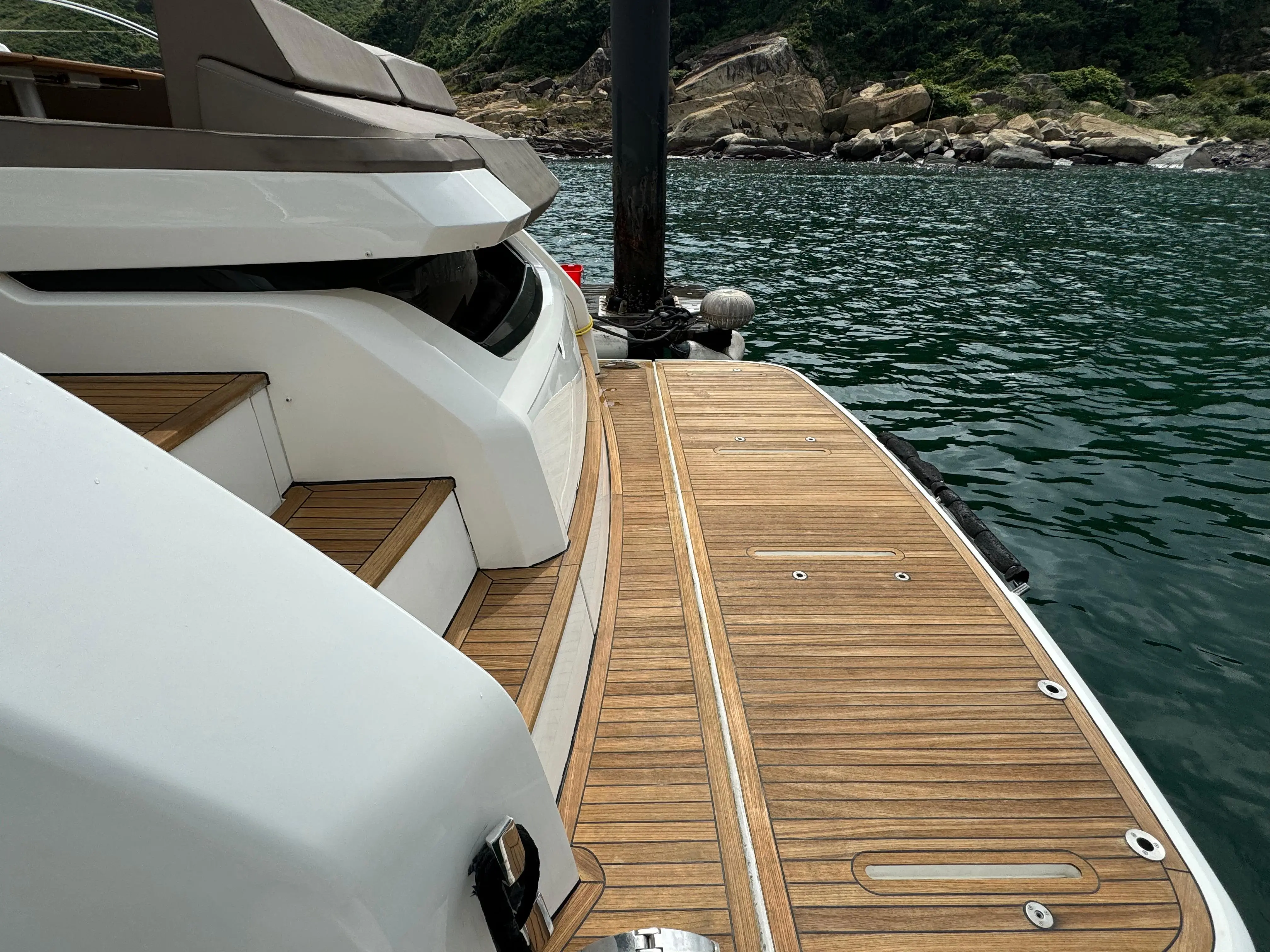 2018 Fairline squadron 53