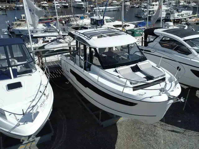 Jeanneau MERRY FISHER 895 S2