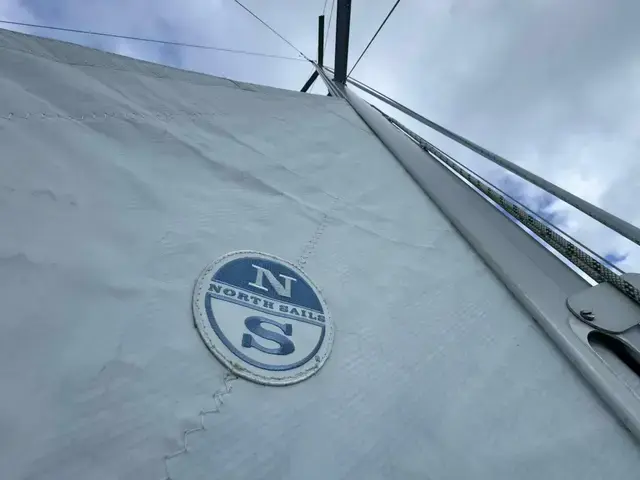 Beneteau Oceanis Clipper 393