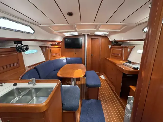 Beneteau Oceanis Clipper 393