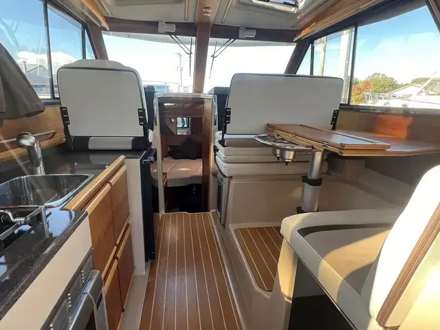 Cutwater 28 Luxury Edition