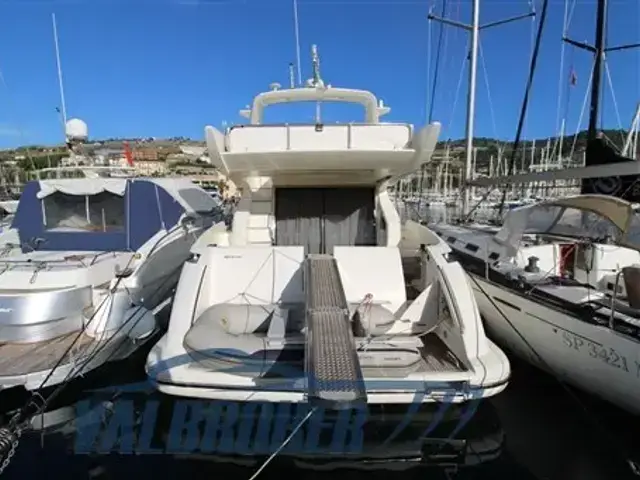 Azimut 55