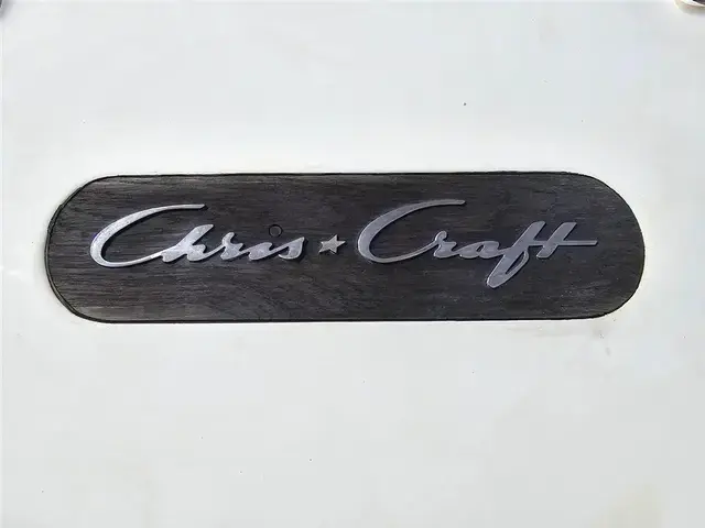 Chris Craft Corsair 28 Heritage Edition