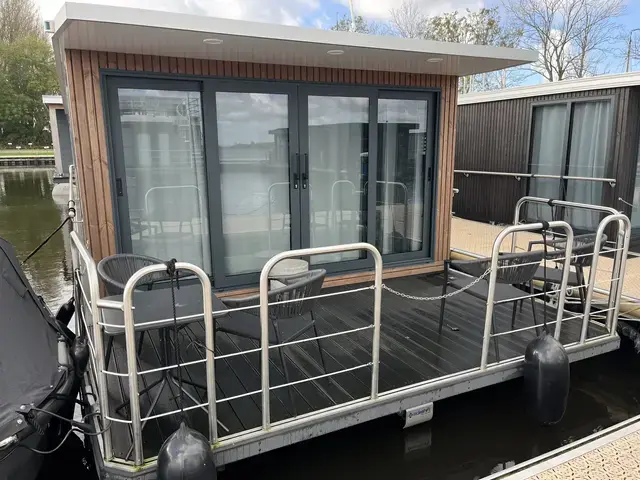 Nordic Season Met Ligplaats NS 40 Eco 36m2 Houseboat