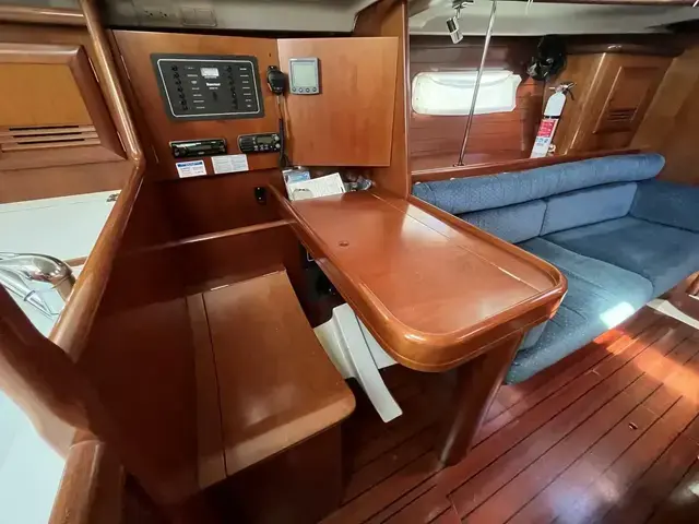 Beneteau 36