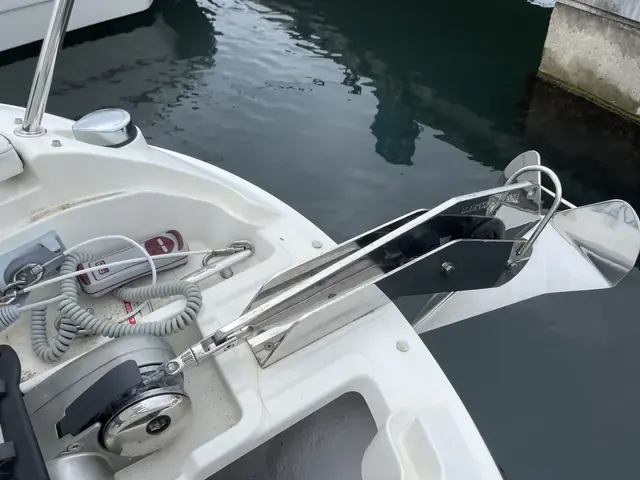 Sea Ray 230 Spx